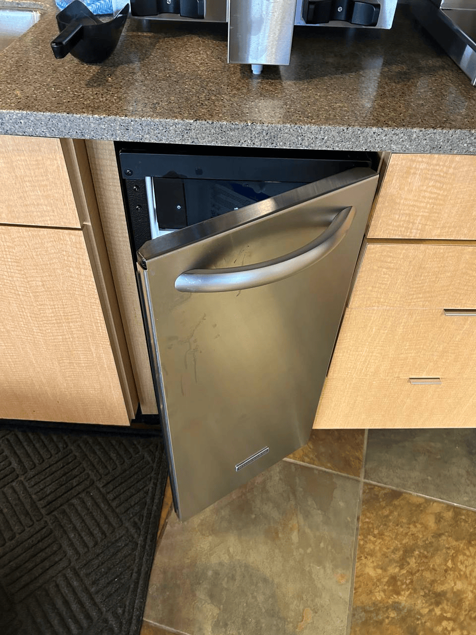 Ice machine repair - Manufacture, SD
