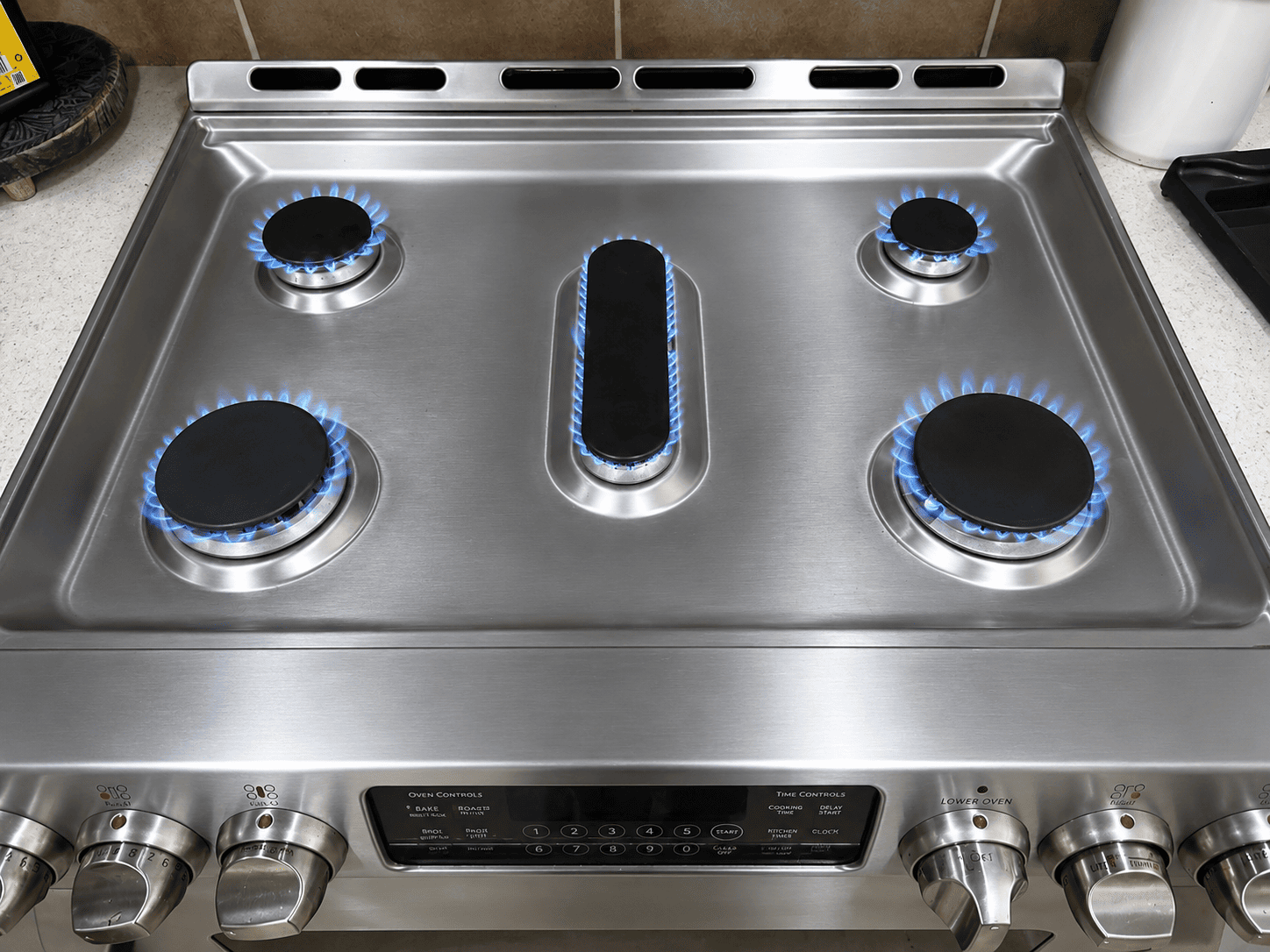 Gas stove cleanong Tea, SD